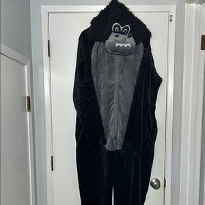 Adult Size L Gorilla Onesie Pajama Costume Cosplay Black and Gray Pockets NWT